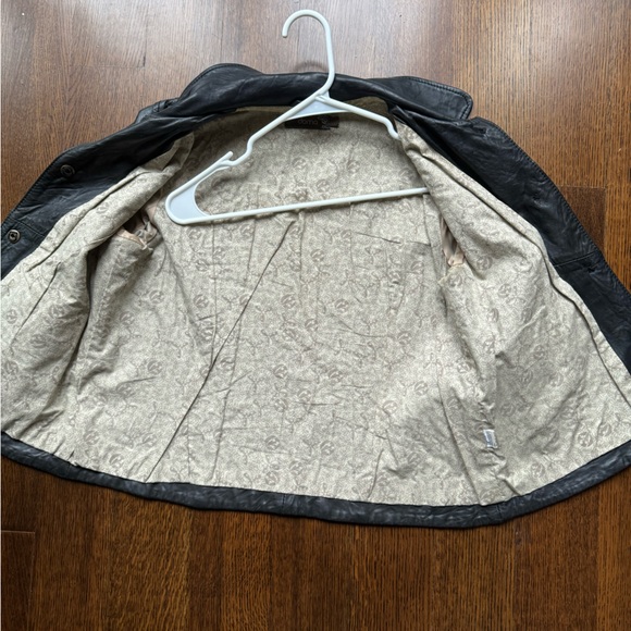 Doma Cropped Black Leather Jacket 3/4 Sleeve - Picture 3 of 8